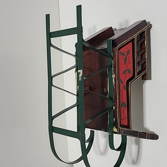 VINTAGE SANTA'S SLEIGH - Picture 9 of 11